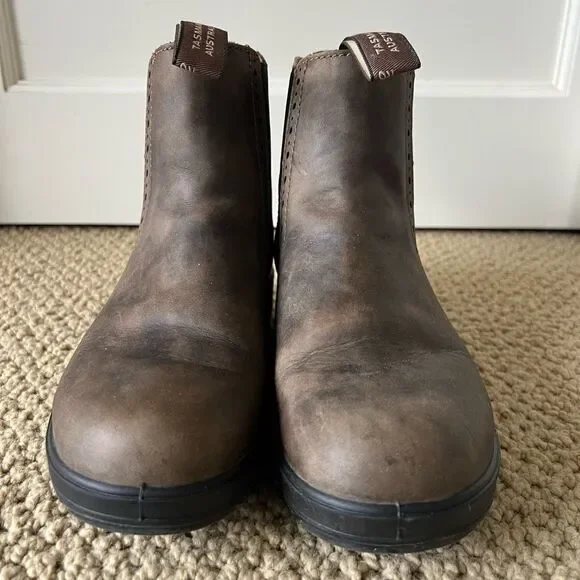 Blundstone #1351 High Top Boots in Rustic Brown - Picture 4 of 7